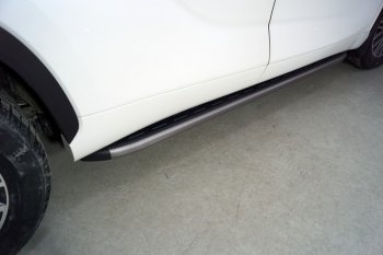 21 349 р. Пороги алюминиевые с пластиковой накладкой ТСС Тюнинг  Toyota Highlander  XU70 (2020-2024) (карбон серые)  с доставкой в г. Калуга. Увеличить фотографию 1