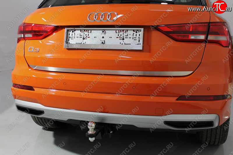 2 349 р. Накладка на заднюю дверь (лист шлифованный), ТСС Тюнинг  Audi Q3  F3 (2018-2022) (нержавейка)  с доставкой в г. Калуга