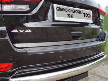 2 079 р. Накладка на заднюю дверь, ТСС Тюнинг  Jeep Grand Cherokee  WK2 (2013-2018) (Лист шлифованный)  с доставкой в г. Калуга. Увеличить фотографию 1