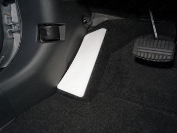 749 р. Накладка площадки левой ноги, ТСС Тюнинг  Mitsubishi Outlander  GF (2018-2024) (лист алюминий 4мм)  с доставкой в г. Калуга. Увеличить фотографию 1