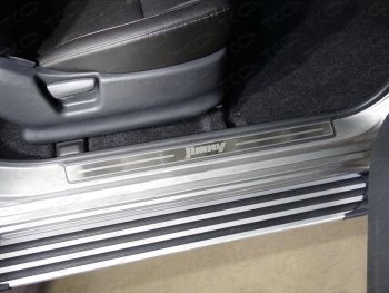 2 699 р. Накладки на пластиковые пороги, ТСС Тюнинг  Suzuki Jimny  JB23/JB43 (2012-2018) (лист шлифованный надпись Jimny)  с доставкой в г. Калуга. Увеличить фотографию 1