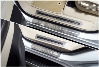 5 299 р. Накладки на пороги, ТСС Тюнинг  Toyota Land Cruiser  J300 (2021-2024) (лист шлифованный надпись Toyota)  с доставкой в г. Калуга. Увеличить фотографию 1