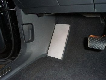 679 р. Накладка площадки левой ноги, ТСС Тюнинг  Volkswagen Teramont  CA1 (2016-2020) (лист алюминий 4мм)  с доставкой в г. Калуга. Увеличить фотографию 1