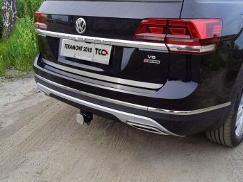3 099 р. Накладка на заднюю дверь, ТСС Тюнинг  Volkswagen Teramont  CA1 (2016-2020) (Лист шлифованный)  с доставкой в г. Калуга. Увеличить фотографию 1