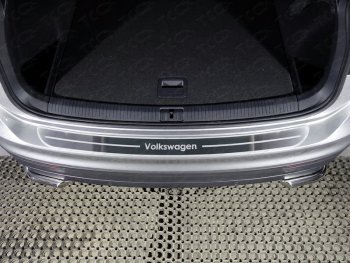 3 099 р. Накладка на задний бампер, ТСС Тюнинг  Volkswagen Tiguan  Mk2 (2016-2022) ( шлифованный надпись Volkswagen)  с доставкой в г. Калуга. Увеличить фотографию 1