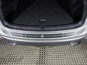 3 099 р. Накладка на задний бампер ТСС Тюнинг  Volkswagen Tiguan  Mk2 (2016-2020) (лист шлифованный логотип VW)  с доставкой в г. Калуга. Увеличить фотографию 1