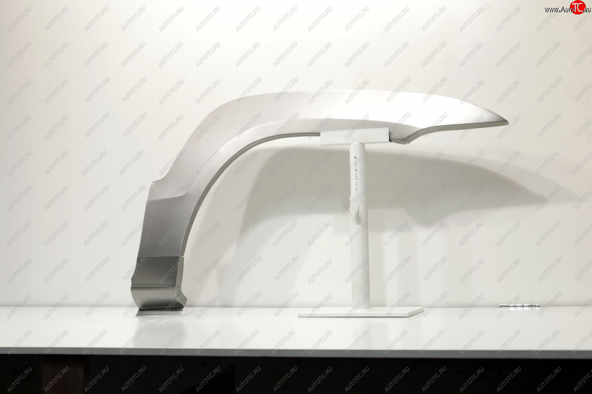 2 989 р. Передняя правая ремонтная арка AUTOFERRUM  Toyota Land Cruiser Prado  J120 (2002-2009) (Холоднокатаная сталь 0,8 мм)  с доставкой в г. Калуга