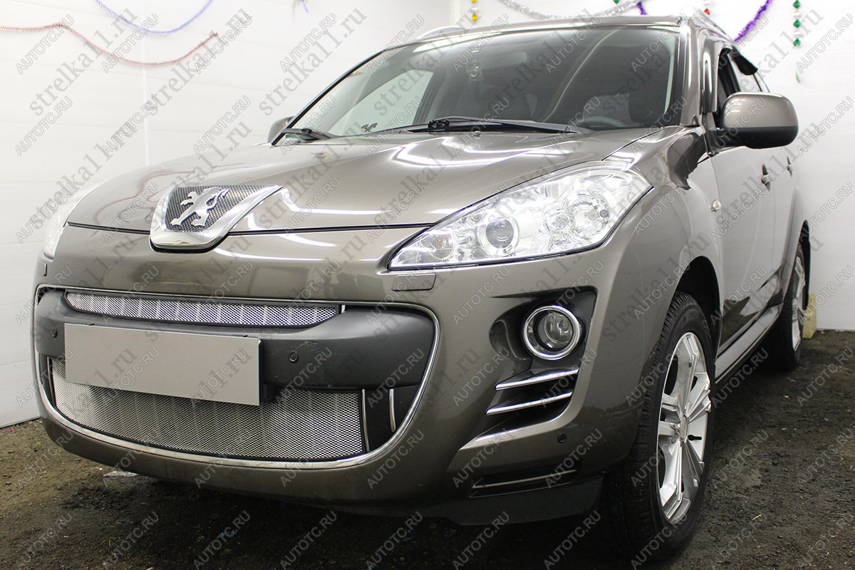 2 689 р. Защита радиатора (верх) Стрелка11 Стандарт  Peugeot 4007 (2007-2012) (хром)  с доставкой в г. Калуга