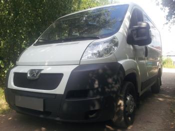 2 689 р. Защита радиатора (середина) Стрелка11 Стандарт  Peugeot Boxer  250 (2006-2014) (черная)  с доставкой в г. Калуга. Увеличить фотографию 2