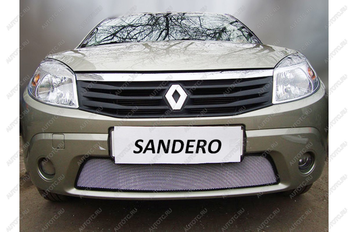 2 599 р. Защита радиатора Стрелка11 Стандарт  Renault Sandero  (BS) (2009-2014) (хром)  с доставкой в г. Калуга