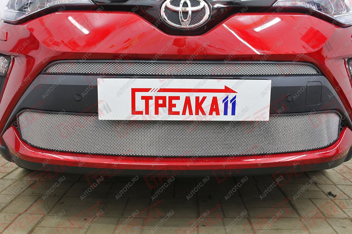 2 279 р. Защита радиатора (верх) Стрелка11 Стандарт  Toyota C-HR  NGX10, ZGX10 (2019-2024) рестайлинг (хром)  с доставкой в г. Калуга