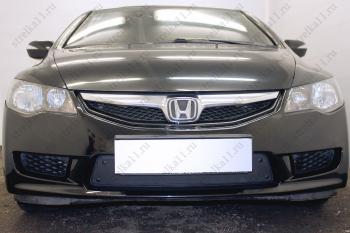 599 р. Зимняя заглушка решетки радиатора Стрелка11 Honda Civic FN купе рестайлинг (2008-2012) (черная)  с доставкой в г. Калуга. Увеличить фотографию 1