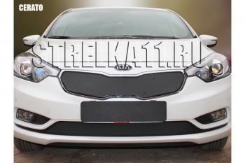 599 р. Зимняя заглушка решетки радиатора (верх) Стрелка11  KIA Cerato  3 YD (2013-2016) дорестайлинг седан (черная)  с доставкой в г. Калуга. Увеличить фотографию 1