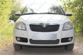 599 р. Зимняя заглушка решетки радиатора (низ) Стрелка11  Skoda Fabia  Mk2 (2007-2010) универсал дорестайлинг, хэтчбэк дорестайлинг (черная)  с доставкой в г. Калуга. Увеличить фотографию 1