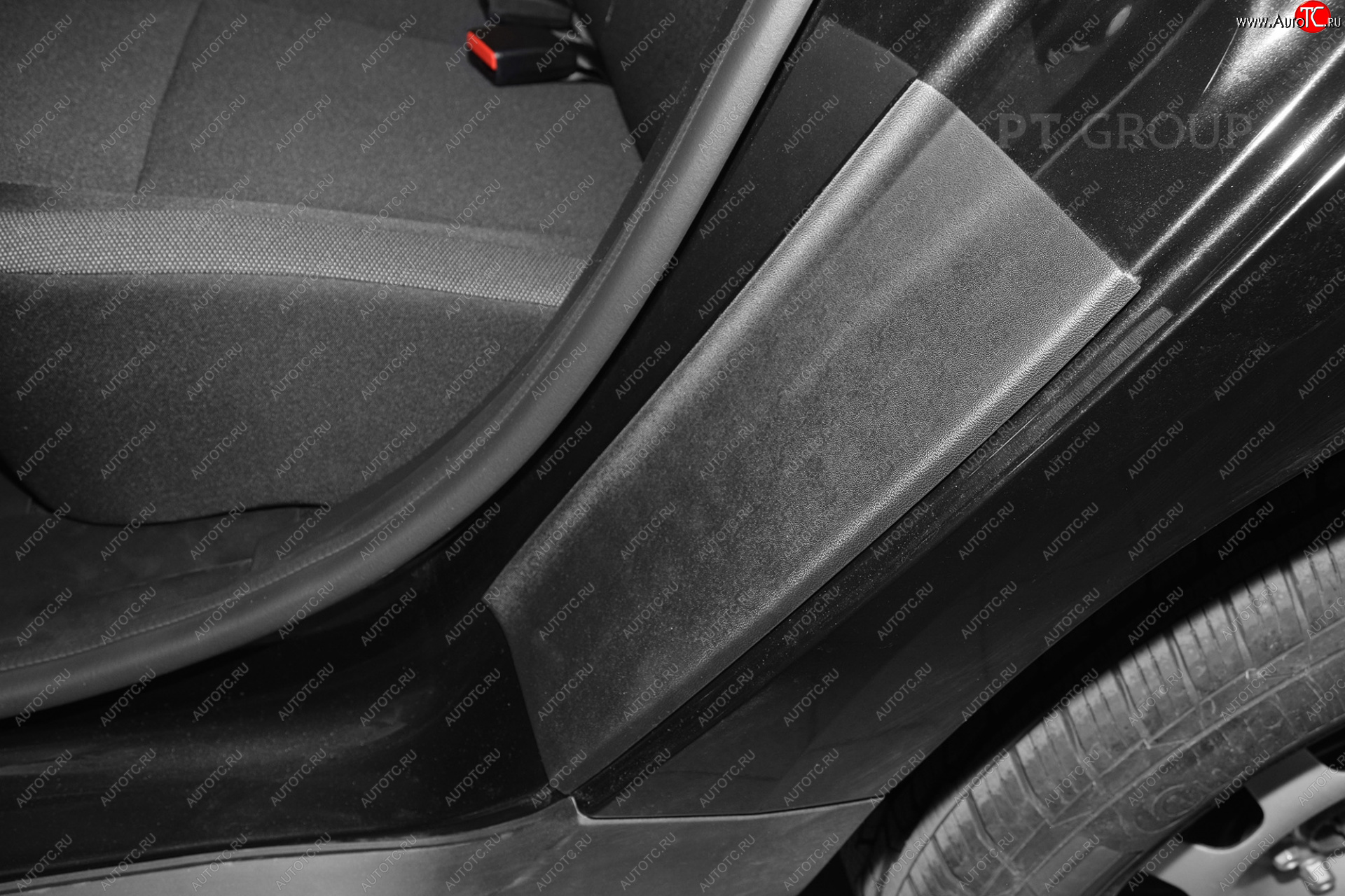 1 059 р. Пороги накладки дверей Petroil Tuning (арочная часть)  Renault Duster  HM (2020-2024) (Текстурная поверхность (шагрень))  с доставкой в г. Калуга