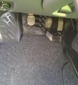 2 899 р. Комплект ковриков в салон (4WD) Aileron 4 шт. (полиуретан, покрытие Soft) Renault Duster HS дорестайлинг (2010-2015)  с доставкой в г. Калуга. Увеличить фотографию 2