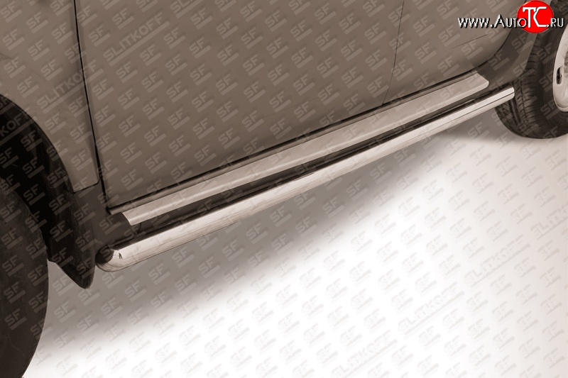 10 899 р. Защита порогов из круглой трубы диаметром 57 мм Slitkoff  Renault Duster  HS (2010-2021) (Цвет: нержавеющая полированная сталь)  с доставкой в г. Калуга
