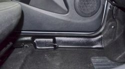 2 299 р. Накладки Kart RS на ковролин порожка сало (рестайлинг)  Renault Duster  HS (2015-2021)  с доставкой в г. Калуга. Увеличить фотографию 6