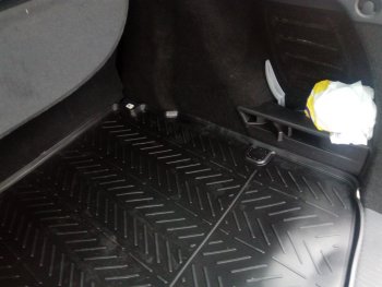 1 269 р. Коврик в багажник Sport Tourer Aileron  Renault Megane  универсал (2008-2013)  с доставкой в г. Калуга. Увеличить фотографию 2