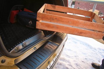 1 089 р. Накладка в проём багажника АртФорм  Renault Sandero  (B8) (2014-2018)  с доставкой в г. Калуга. Увеличить фотографию 1