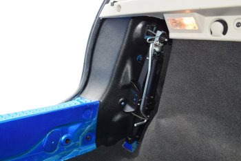 1 379 р. Внутренняя облицовка задних фонарей Petroil Tuning Renault Sandero (B8) дорестайлинг (2014-2018)  с доставкой в г. Калуга. Увеличить фотографию 2