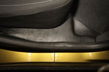 2 099 р. Накладки на ковролин Stepway АртФорм Renault Sandero Stepway (B8) дорестайлинг (2014-2018) (Задние)  с доставкой в г. Калуга. Увеличить фотографию 2