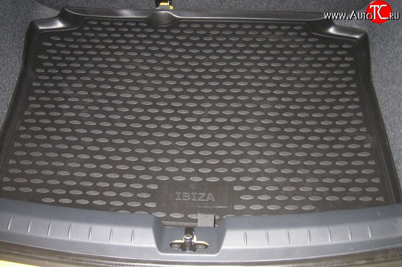 2 р. Коврик в багажник Element (полиуретан)  Seat Ibiza ( 6J хэтчбэк 5 дв.,  6J,6P хэтчбэк 5 дв.) (2008-2016)  с доставкой в г. Калуга