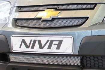 5 349 р. Защитная сетка в бампер (ячейка 3х7 мм, GLCGLS, 3 части) Alfeco Стандарт Chevrolet Niva 2123 рестайлинг (2009-2020) (Хром)  с доставкой в г. Калуга. Увеличить фотографию 5