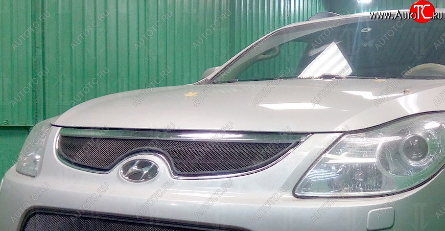 3 099 р. Защитная сетка в решетку радиатора (ячейка 3х7 мм) Стрелка11 Стандарт  Hyundai IX55 (2008-2012) (черная)  с доставкой в г. Калуга