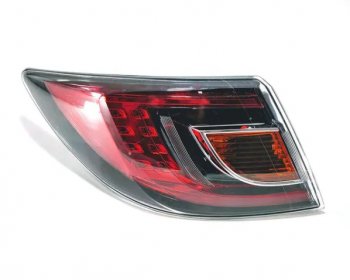 6 499 р. Левый фонарь задний (красный, внешний) BodyParts Mazda 6 GH дорестайлинг лифтбэк (2007-2010)  с доставкой в г. Калуга. Увеличить фотографию 1