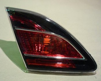 4 099 р. Левый фонарь задний (красный, внутренний) BodyParts  Mazda 6  GH (2007-2010)  с доставкой в г. Калуга. Увеличить фотографию 1