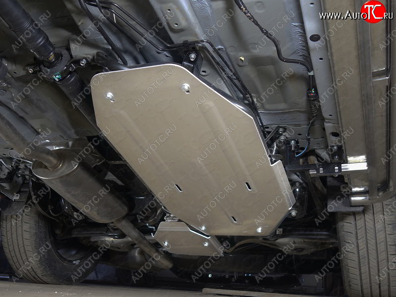10 999 р. Защита бака (алюминий) TCC Honda CR-V RW,RT дорестайлинг (2016-2020)  с доставкой в г. Калуга