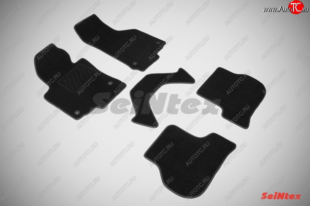 2 499 р. Ворсовые коврики в салон LUX Seintex Skoda Octavia A7 рестайлинг универсал (2016-2020) (Чёрный)  с доставкой в г. Калуга
