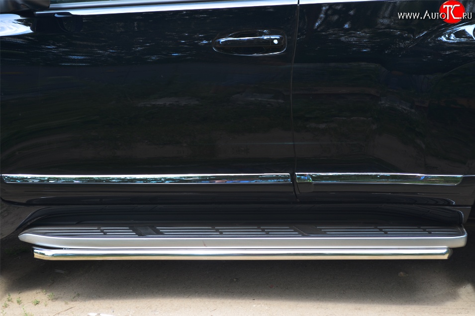 10 849 р. Защита порогов из круглой трубы диаметром 42 мм Russtal  Toyota Land Cruiser Prado  J150 (2013-2017)  с доставкой в г. Калуга