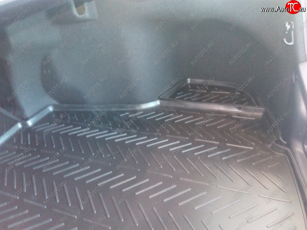 1 479 р. Коврик в багажник Aileron  Toyota Camry  XV70 (2017-2021)  с доставкой в г. Калуга