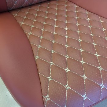 16 999 р. Чехлы для сидений Lord Autofashion Байрон (экокожа)  Toyota Camry  XV70 (2017-2021) (Коричневый, вставка коричневая, строчка бежевая)  с доставкой в г. Калуга. Увеличить фотографию 4