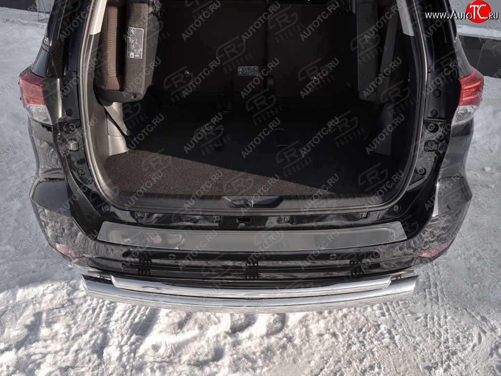 2 199 р. Накладка на задний бампер (лист нерж зеркальный) Russtal  Toyota Fortuner  AN160 (2015-2020)  с доставкой в г. Калуга