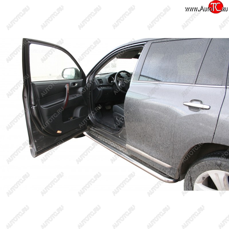 11 699 р. Защита порогов ТехноСфера (Техно Сфера) (Сталь с покрытием, с алюминиевым листом, d63.5 mm)  Toyota Highlander  XU40 (2010-2013) (цвет: Серебристый)  с доставкой в г. Калуга