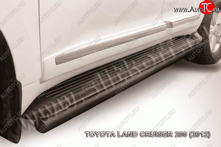 9 449 р. Защита штатного порога d57  Toyota Land Cruiser  200 (2012-2015) (Цвет: серебристый)  с доставкой в г. Калуга