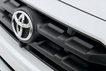 54 999 р. Бампер передний THOR  Toyota Land Cruiser  200 (2015-2021) (Неокрашенный)  с доставкой в г. Калуга. Увеличить фотографию 2