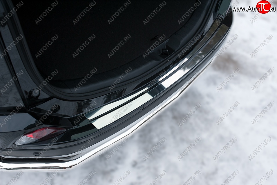 1 649 р. Накладка защитная на верхнюю часть заднего бампера Russtal  Toyota RAV4  XA40 (2015-2019)  с доставкой в г. Калуга
