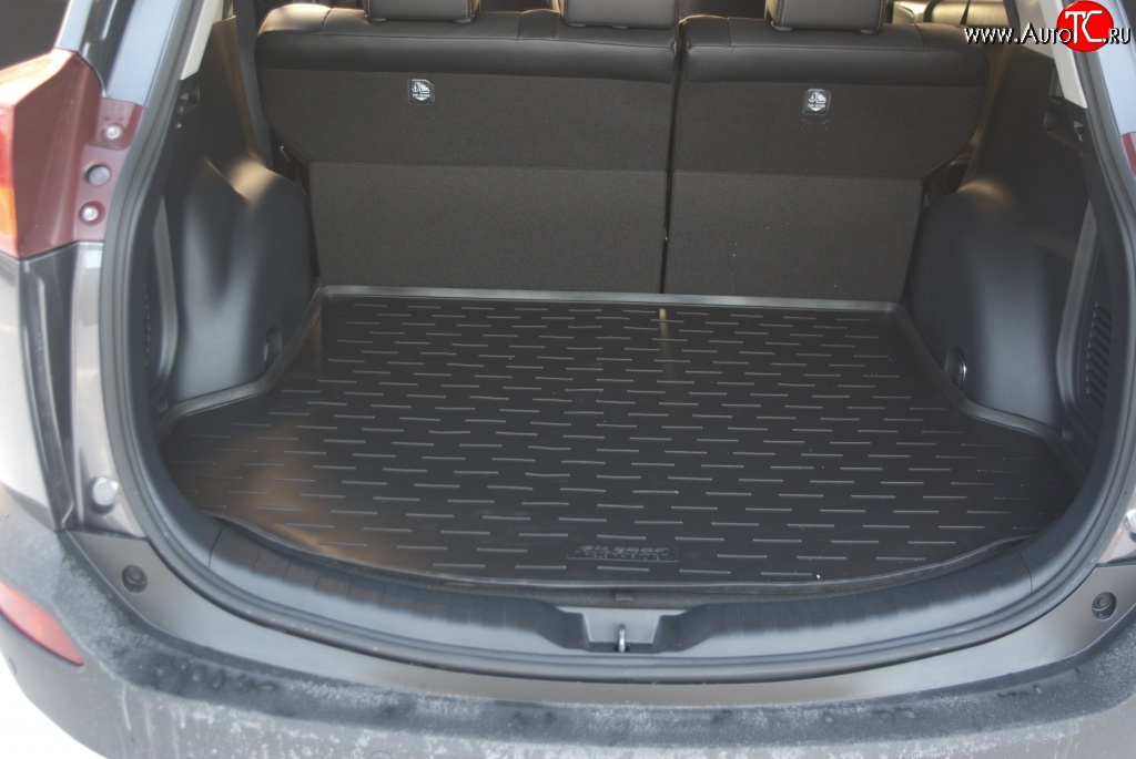 1 069 р. Коврик в багажник (докатка, ровный пол) Aileron (полиуретан)  Toyota RAV4  XA40 (2012-2015)  с доставкой в г. Калуга
