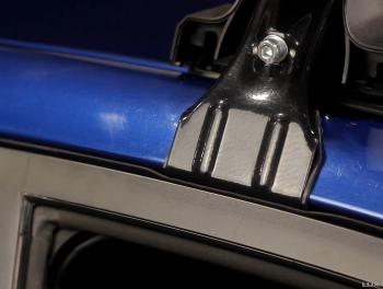 3 199 р. Комплект универсальных опор багажника D-LUX 1 (на гладкую крышу) Ford EcoSport дорестайлинг (2003-2007)  с доставкой в г. Калуга. Увеличить фотографию 2