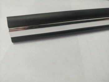 299 р. Универсальный уплотнитель FlexLine (16 mm U-LIP с хром полосой, 1 погонный метр) Лада Калина Cross 2194 универсал (2014-2018)  с доставкой в г. Калуга. Увеличить фотографию 4