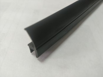 Универсальный уплотнитель FlexLine (18 mm, 1 погонный метр) Лада Калина Cross 2194 универсал (2014-2018)
