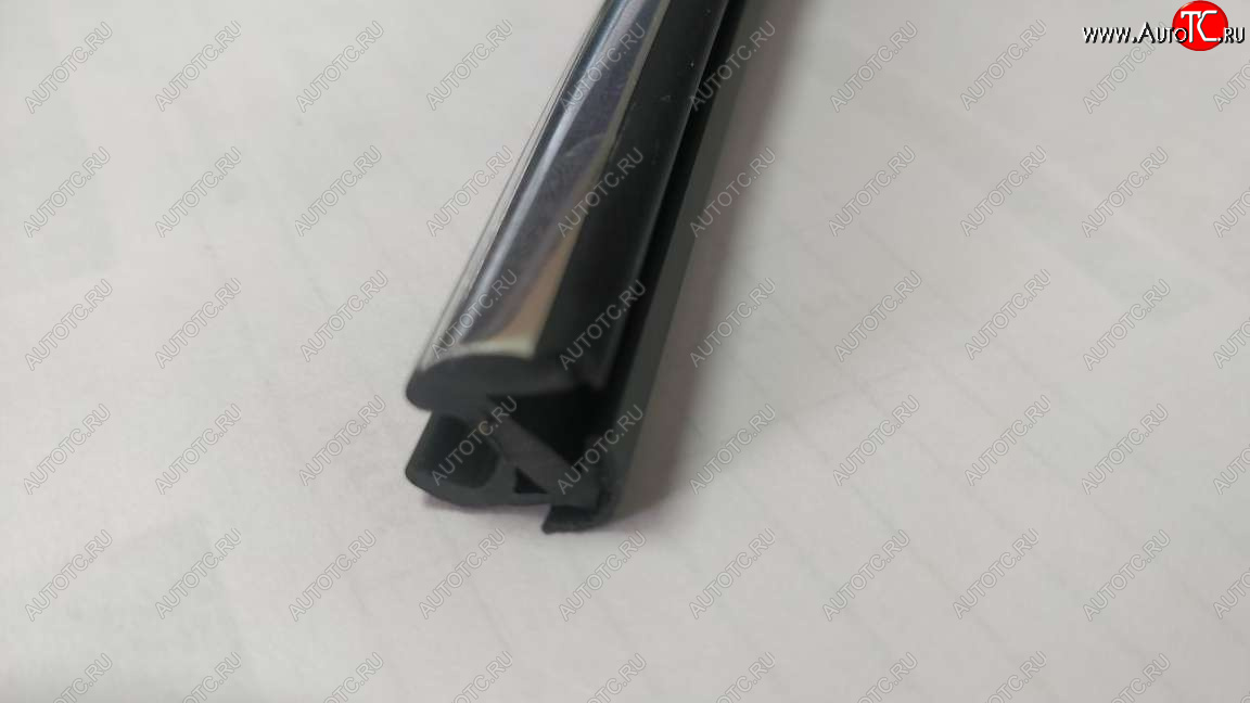 104 р. Универсальный уплотнитель FlexLine (8 mm U-LIP 2 лепестка, хромированная полоса, 1 погонный метр) CITROEN C4 Grand Picasso (2014-2016)  с доставкой в г. Калуга