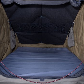 121 999 р. Багажный бокс-палатка Yuago Travel 2.0 (зима, 1000 л/230x160x35 см) на крышу   (Серый бокс, тент оранжевый)  с доставкой в г. Калуга. Увеличить фотографию 5