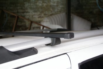 1 599 р. Комплект поперечин для рейлингов АвтоТК v1 Toyota RAV4 XA50 5 дв. дорестайлинг (2018-2024) (Цвет: чёрный (стальные), Длина: 1300мм)  с доставкой в г. Калуга. Увеличить фотографию 3