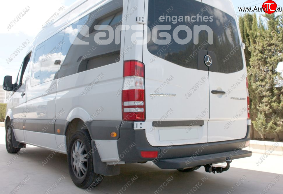 22 699 р. Фаркоп Aragon. (шар S) Volkswagen Crafter 1 (2006-2017)  с доставкой в г. Калуга