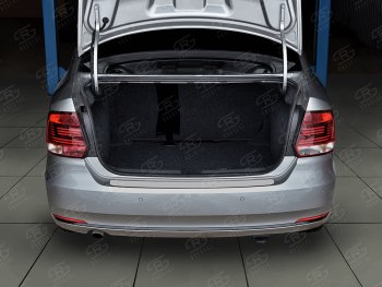 1 359 р. Защитная накладка заднего бампера Russtal  Volkswagen Polo  5 (2015-2020) (Нержавейка шлифованная)  с доставкой в г. Калуга. Увеличить фотографию 1